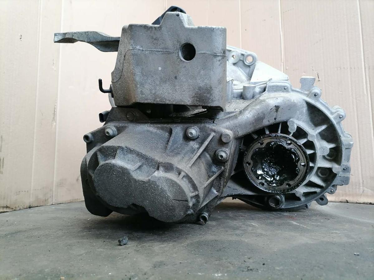 Seat Leon 5F original 6 Gang Schaltgetriebe RGN 1,2TSI 81kw Bj.2015